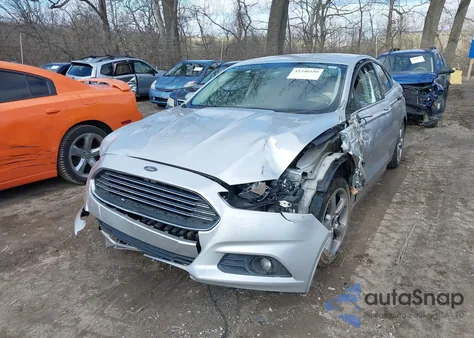 2013 Ford Fusion Se z USA, uszkodzony, nr VIN 3FA6P0HR0DR382809
